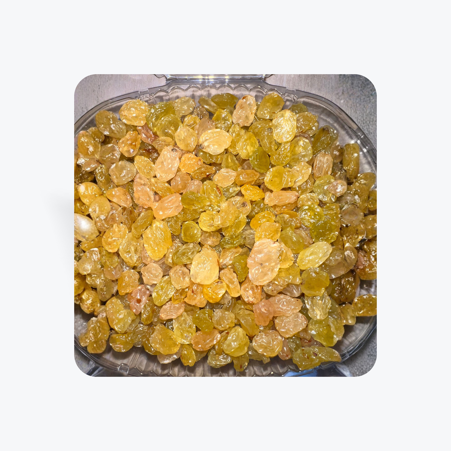 Container of Yellow Raisins (1 Pound)